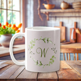 Grönt Eucalyptus & Löv krandskript Monogram Kaffemugg