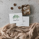 Grönt Eucalyptus Modern calligrafi i Bröllop Tack Kort<br><div class="desc">Tack vare det här bröllop-kortet i grönt för eukalyptus är den moderna kalligrafin-plattan perfekt för ett bröllop. Utformningen har handmålade konstnärliga vackra eukalyptus grönt löv, som är sammansatt i vackra buketter för att försköna evenemanget. Anpassa kortets insida med namn och ett tackmeddelande. Du kan också lämna tackmeddelandeavsnittet tomt och lämna...</div>