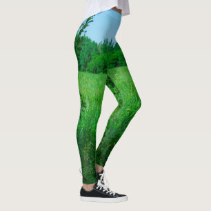 Grönt Fält Skogskaraktär Himlar Landskap Leggings