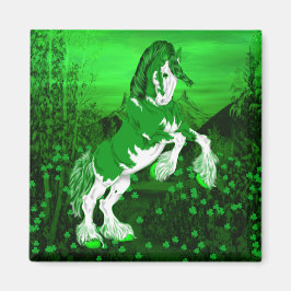 Grönt Fantasy Clydesdale Horse Magnet