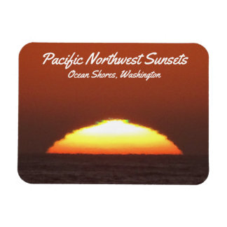 "Grönt Flash" vid solnedgången i Ocean Shoes, WA, Magnet