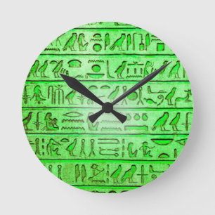 Grönt för antika egyptiska hieroglyfer rund klocka
