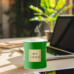 Grönt för logotyp av företagsskog kaffemugg