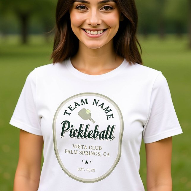 Grönt för Pickleball Klubb Team Player Anpassnings T Shirt (pickleball personalized shirt emblem club team player vintage custom text name green oval retro)