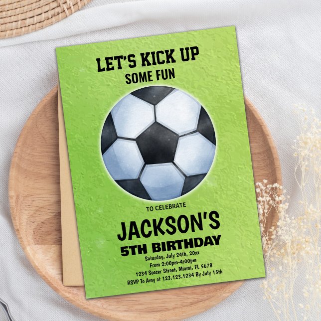 Grönt Fotbolls-Golv-kvällsinbjudningar Inbjudningar (Green Soccer Floor Soccer Birthday Invitations)