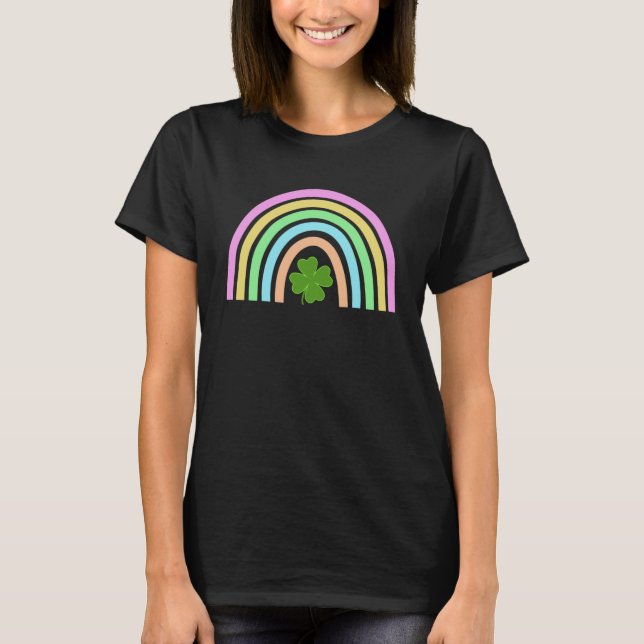 Grönt Fyra Löv C Rainbow St Patrick-dagen T Shirt (Framsida)