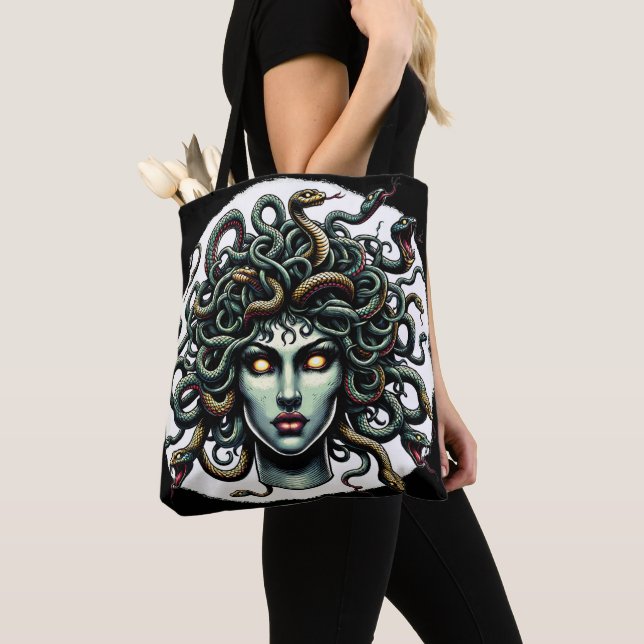 Grönt Gazing Medusa Head fullt of Snakes Tygkasse (Närbild)