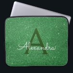 Grönt Glitter & Gnistra Monogram Irish Laptop Sleeve<br><div class="desc">Grönt Faux Glitter och Gnistra Elegant Birthday eller St. Patrick's Day Laptop Fodral. Den irländska bärbara Grönten fodral kan anpassas så att den omfattar ditt första och första namn.</div>