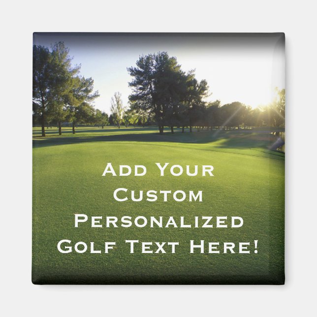 Grönt Golf Course at in Dawn Magnet (Framsidan)