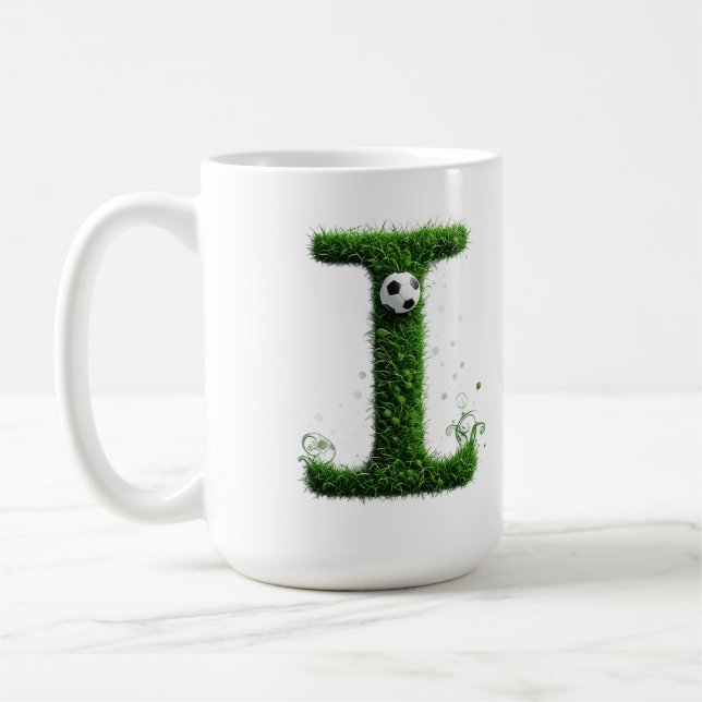 Grönt Gräs Bokstav I Med Fotboll Kaffemugg (Vänster)