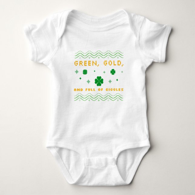 Grönt, Guld och fullt av Giggles St. Patrick's Day T Shirt (Framsida)