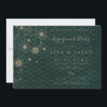 Grönt Guld Snöflingor Winter Förlovningsfest Inbjudningar<br><div class="desc">Inbjudan till Winter Förlovningsfest-Grönt för Snöflingor guld</div>