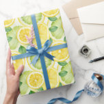 Grönt Gult Citron Vattenfärg Presentpapper<br><div class="desc">Ge dina gåvor en gladare ton med vårt Gröna Gula Citron Vattenfärg-papper. Med livfulla citrondetaljer i uppfriskande vattenfärgnyanser fångar denna design sommarens kärna och charm. Perfekt för att ge vilken present som helst en livlig och glad touch!</div>