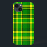 Grönt Gult Play Tartan<br><div class="desc">Den här grönten och gulten iphone case har en upprepande markerad/tartan mönster som&#39;s lätt texturerad. Det&#39;är en smart,  snyggt plaid mönster som kommer att göra ditt mobila framträdande.</div>
