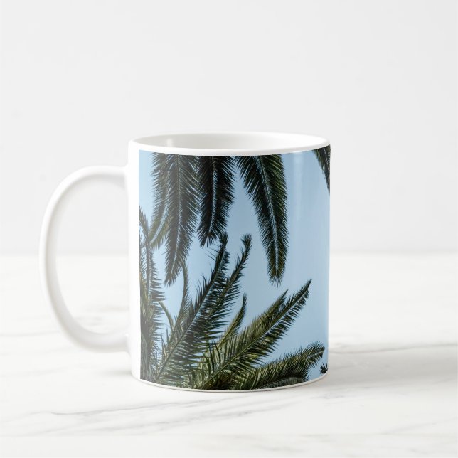 GRÖNT HANDFLATAN TRÄD UNDER VITE HIMLAR KAFFEMUGG (Vänster)