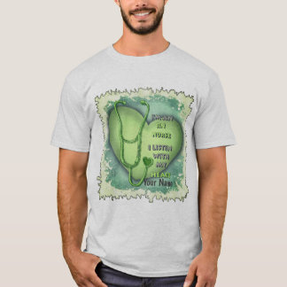 Grönt Heart RN-registrerad sjuksköterska T Shirt