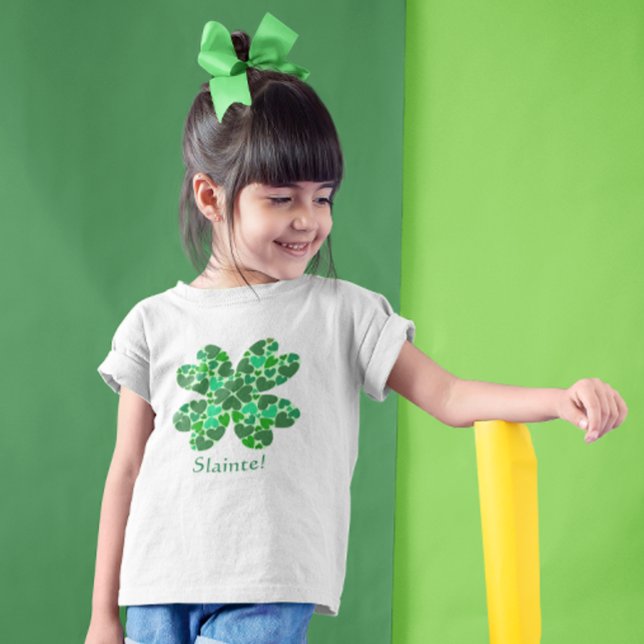 Grönt Hearts Shamrock St. Patrick's Anpassade T Shirt (Skapare uppladdad)