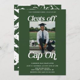 Grönt Idrottsman Studenten rensar av sockeln på Inbjudningar