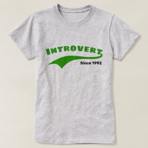 Grönt Invertera typografi svepdatum Anpassningsbar T Shirt