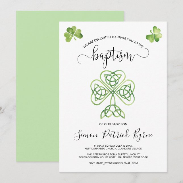 Grönt Irish Shamrock & Celtic Knot Baptism Inbjudningar (Fram/baksida)