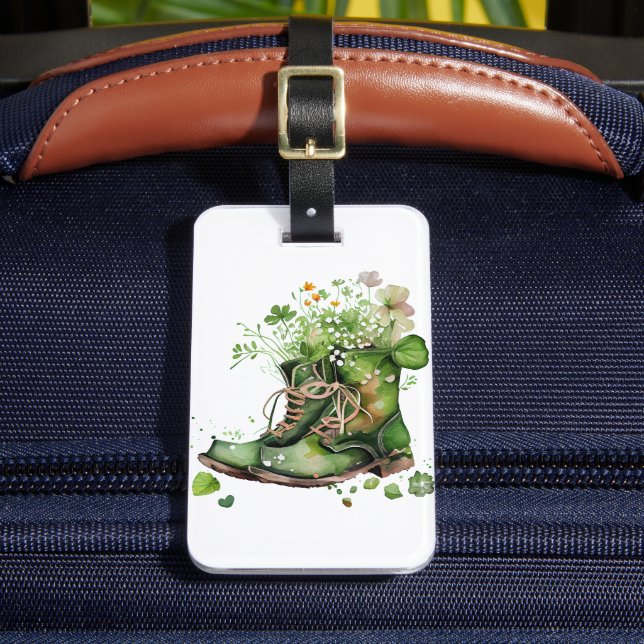 GRÖNT IRLÄNDSKA ARBETSBOOT MED SHAMROCKS FLOWERS BAGAGEBRICKA (Framsida Insitu 2)