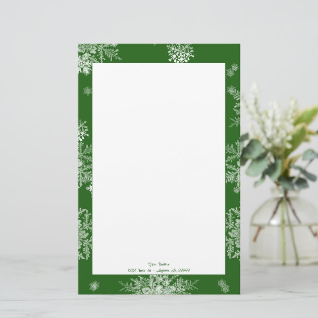 Grönt Jul Snöflingor Personlig Brevpapper (Stående Fram)