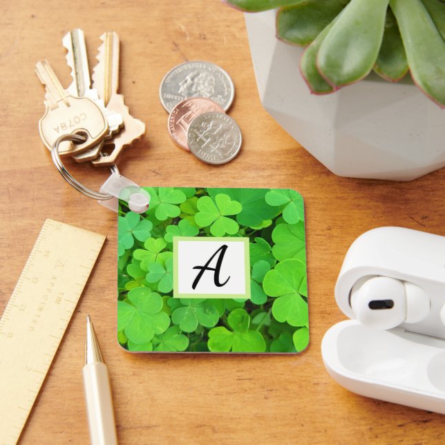 Grönt Klöver Photo Prosperity Bible Verse Initial Nyckelring (Skrivbord)