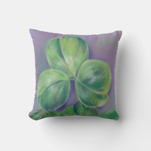 Grönt Klöver Shamrocks on Lila Pastel Art Kudde