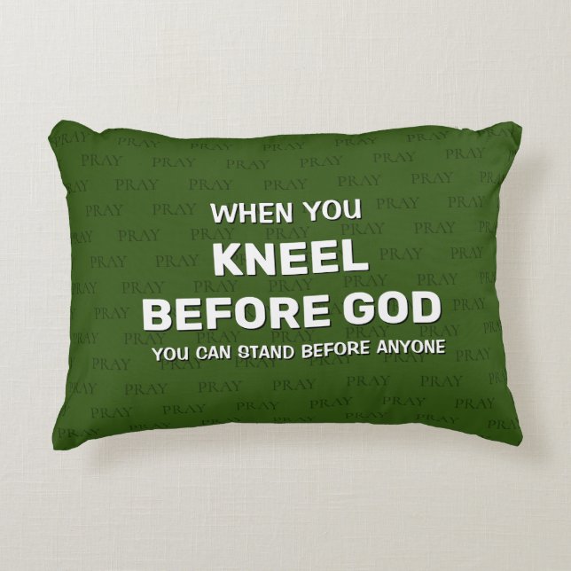 Grönt KNEEL FÖRE GOD Prayer-accentfyllning Prydnadskudde (Framsidan)