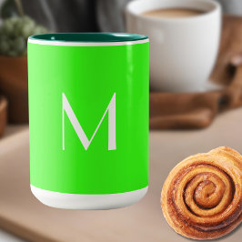 grönt - lägg till monogram Två-Tonad mugg