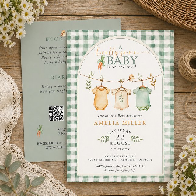 Grönt Lokalt Odlat Babykläder Baby Shower Inbjudningar (Green Gingham Locally Grown Baby Clothesline Gender Neutral Baby Shower Invitation)