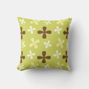 Grönt med Brown, White, Cream Flowers Pillow Kudde