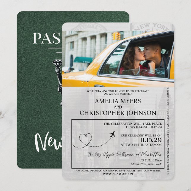 Grönt New York City Passport Bröllop Inbjudningar (Fram/baksida)