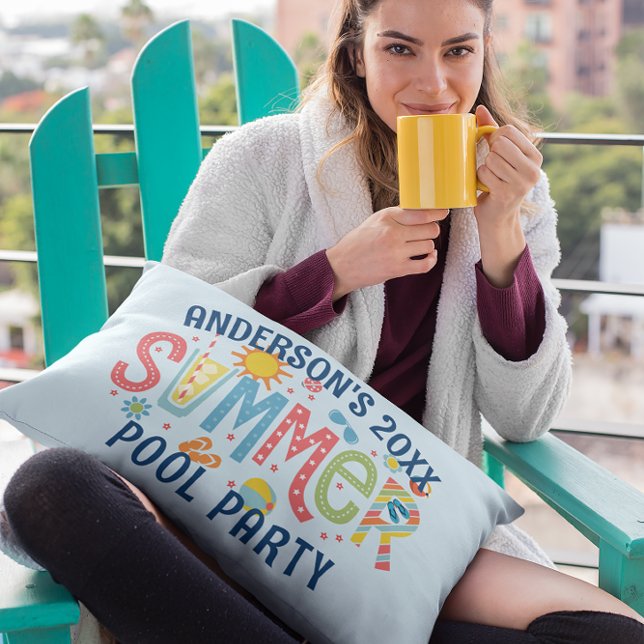 Grönt och blått ljus sommaren bassäng party lumbarkudde (Skapare uppladdad)
