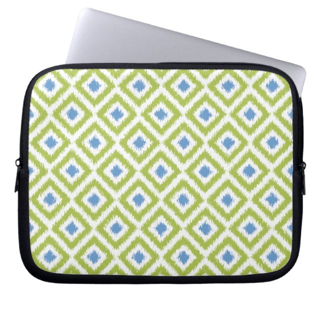 Grönt och Blue Diamond Ikat Mönster Laptop Sleeve (Framsidan)