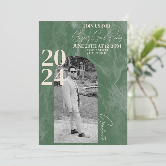 Grönt och det moderna Student Party Inbjudningar (Stående Fram)