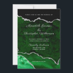 Grönt och Silver Glitter Agate Geode Bröllop Inbjudningar<br><div class="desc">Elegant väcker inbjudan till geodesbröllop i emerald grönt och silver faux glitter färg.</div>