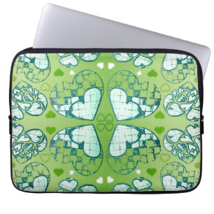Grönt och vita Whimsical Romantic Hearts mönster Laptop Fodral