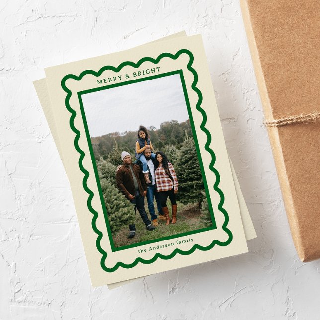 Grönt på Cream Simple Scallop Photo Ram Julkort (cream off-white with forest green scallop photo frame Christmas holiday cards)