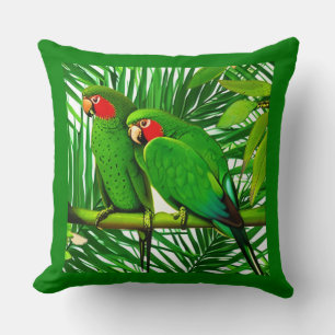 Grönt Parrot par i en jungelinställning Kudde