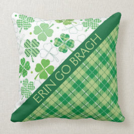 Grönt Plaid Tartan och Shamrocks Kudde