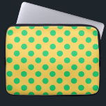 Grönt polka dots på gult laptop sleeve<br><div class="desc">Grönt polka dots på gult</div>
