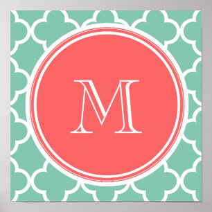 Grönt Quatrefoil för Mint mönster, korallMonogram Poster