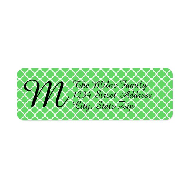 Grönt Quatrefoil Monogram- Returetiketter Returadress Etikett (Framsidan)