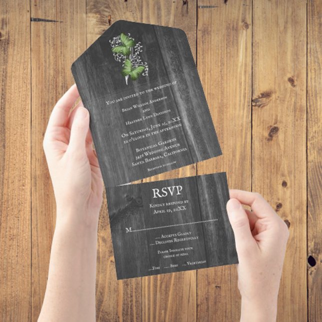 Grönt Rustic Butterfly allt i en bröllopsinbjudan (Green Rustic Butterfly All In One Wedding Invite)