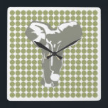 Grönt Safari Dot med Pop Art Elephant Fyrkantig Klocka<br><div class="desc">Mod polka dot mönster i Emporio Moffas "Safari"-palett i färg med PP Art Elephant-design på framsidan och på baksidan.</div>