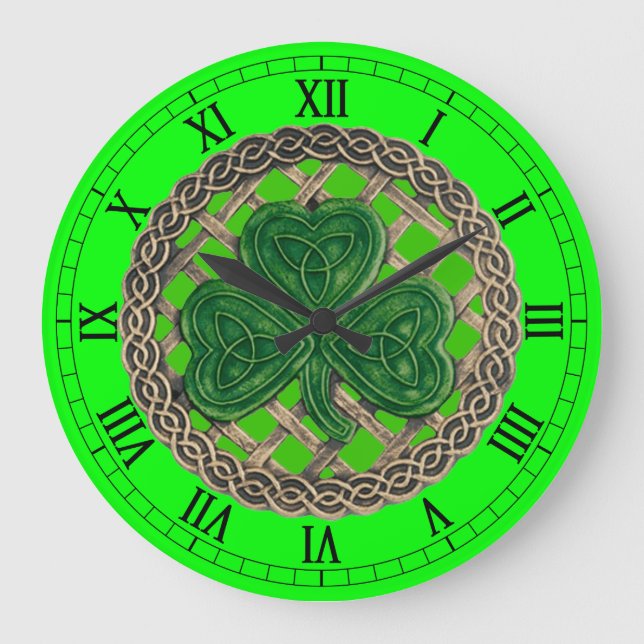 Grönt Shamrock & Celtic Knots Roman Numeral Clock Stor Klocka (Framsida)