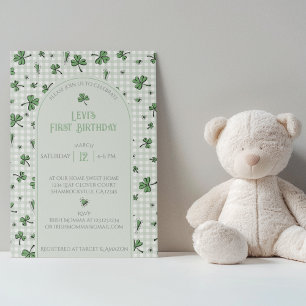 Grönt Shamrock First Birthday Photo Investigation Tack Kort