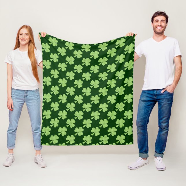Grönt Shamrock Klöver Polka dots mönster Fleecefilt (På plats)
