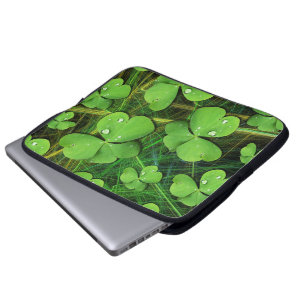 Grönt Shamrock Klöver St patrick's day bärbar dato Laptop Sleeve